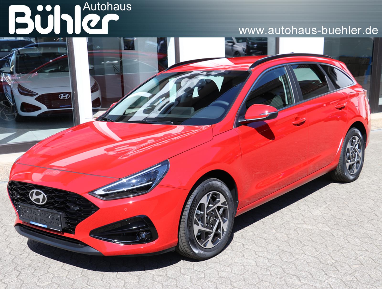 Hyundai i30 Kombi 1.5 Trend Plus - Engine Red