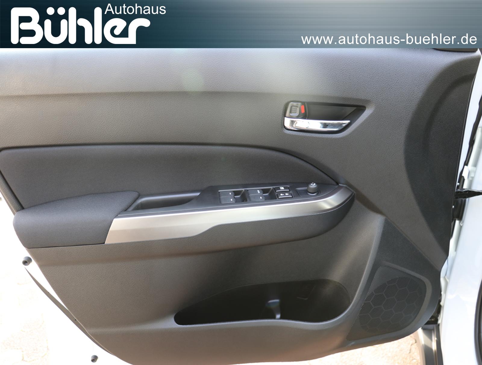 Suzuki Vitara Comfort 1.4 Hybrid Automatik - Cool White Pearl Metallic