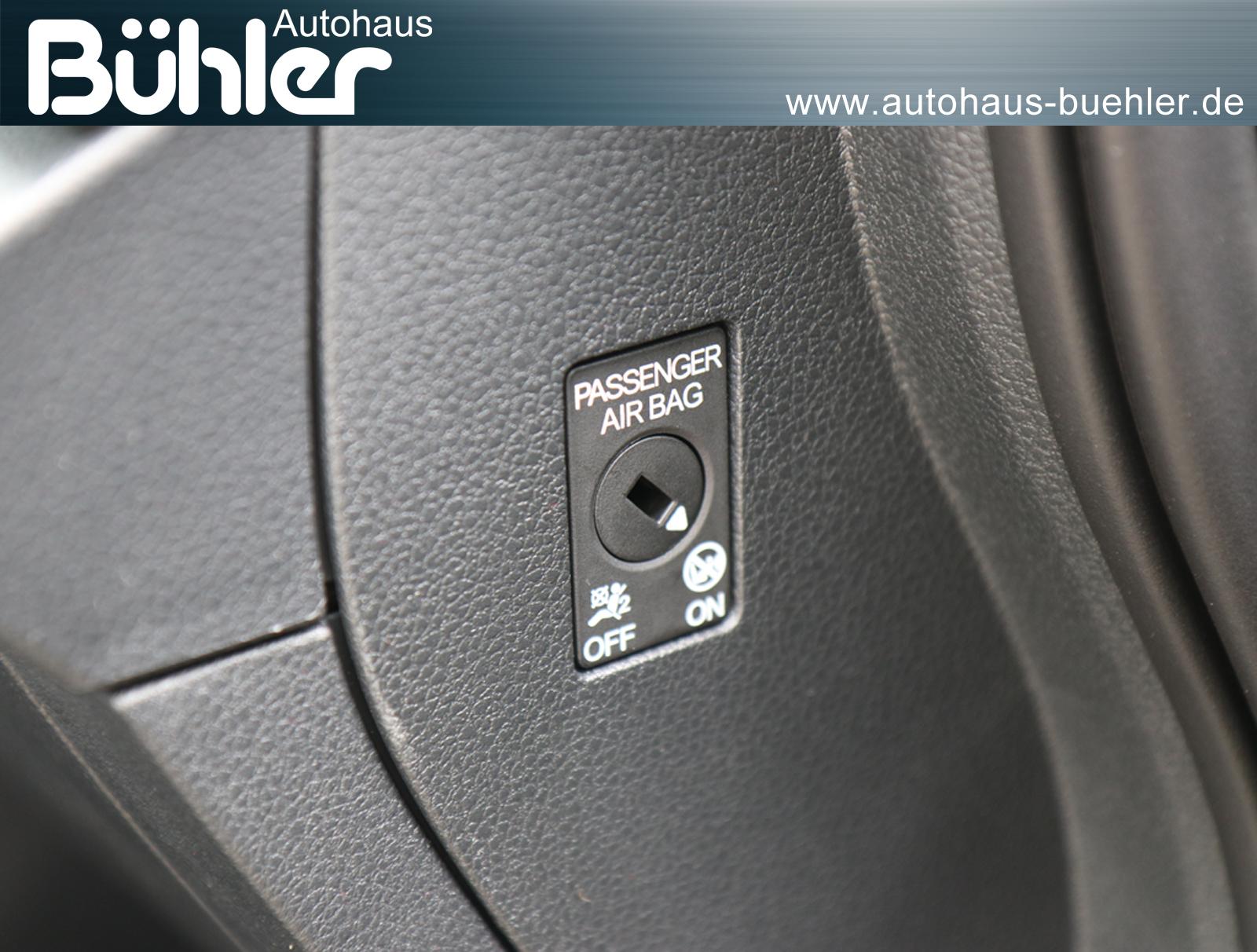 Ford Tourneo Connect Grand 1.5 Automatik Titanium - Ink Black Metallic