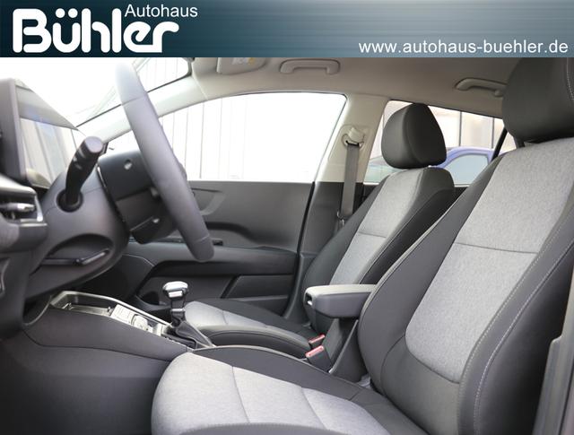 Kia Stonic 1.0 T-GDI DCT Vision Plus - Adventurous Green Metallic