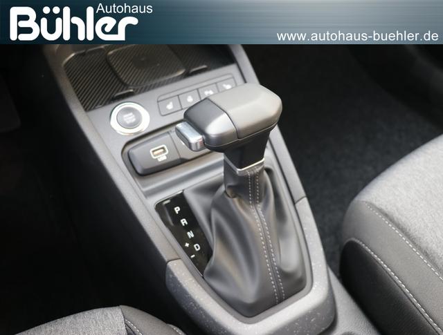 Kia Stonic 1.0 T-GDI DCT Vision Plus - Adventurous Green Metallic