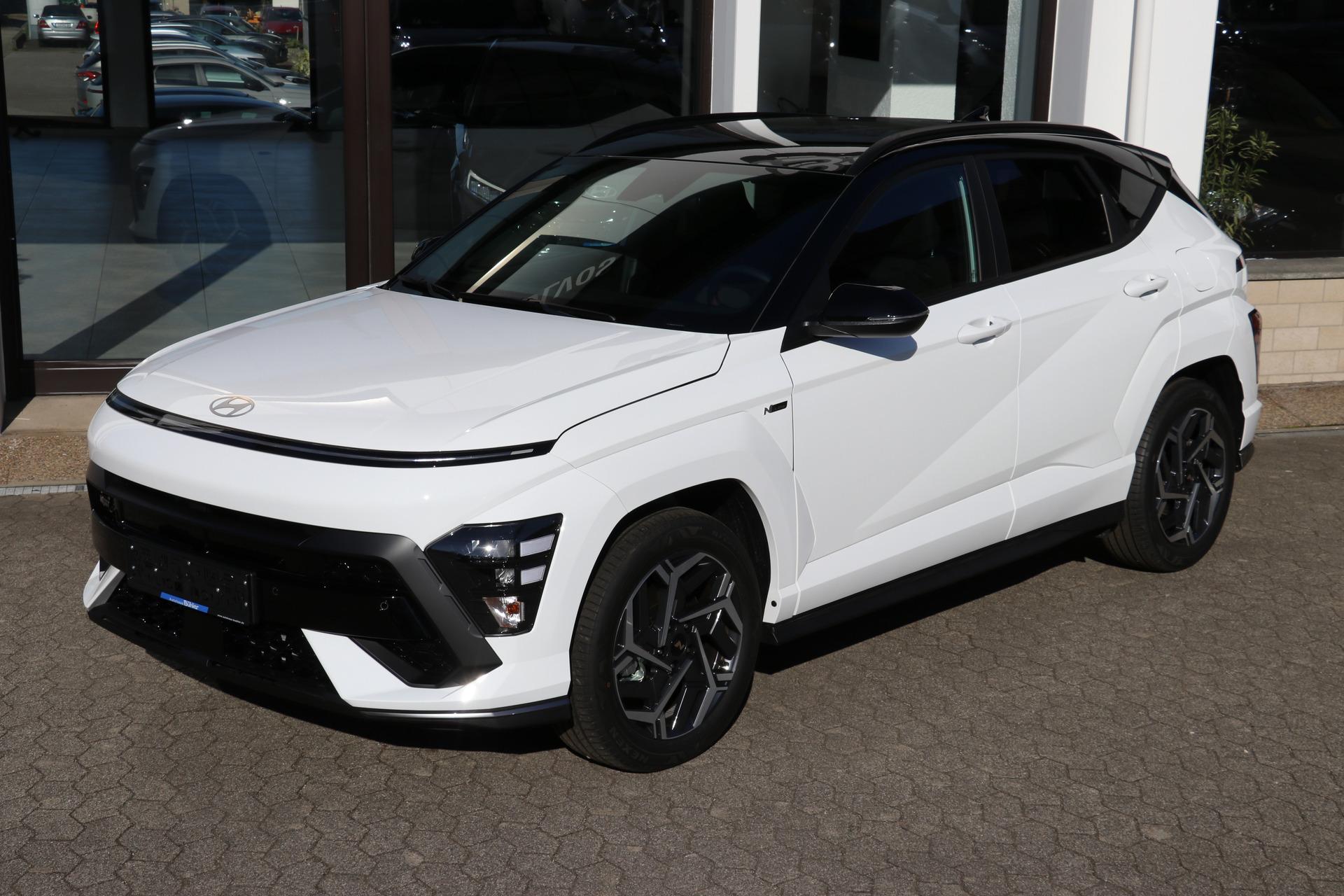 Hyundai Kona 1.6 T-GDI DCT Automatik N Line Atlas White, Schwarzes Dach