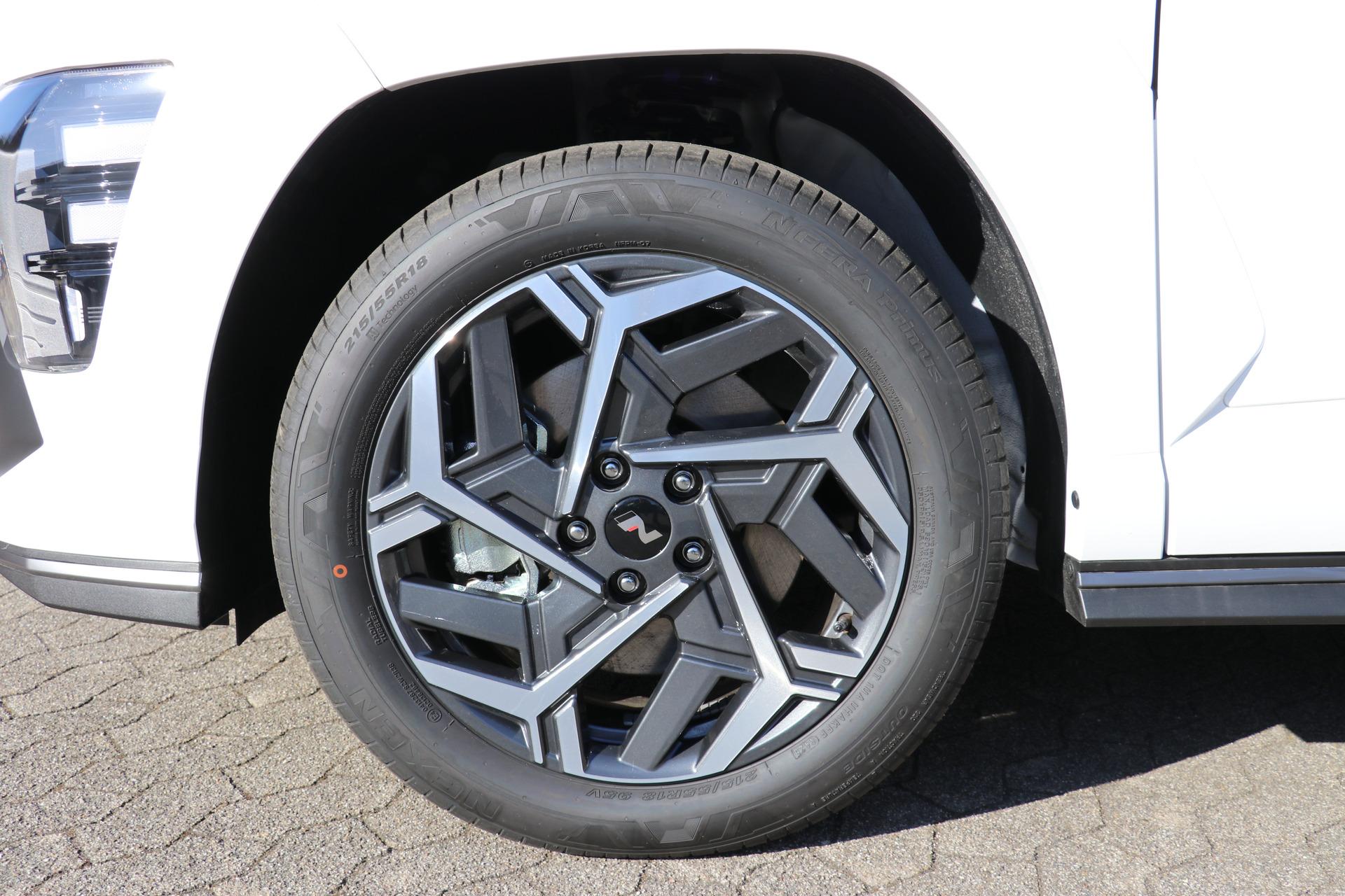 Hyundai Kona 1.6 T-GDI DCT Automatik N Line Atlas White, Schwarzes Dach