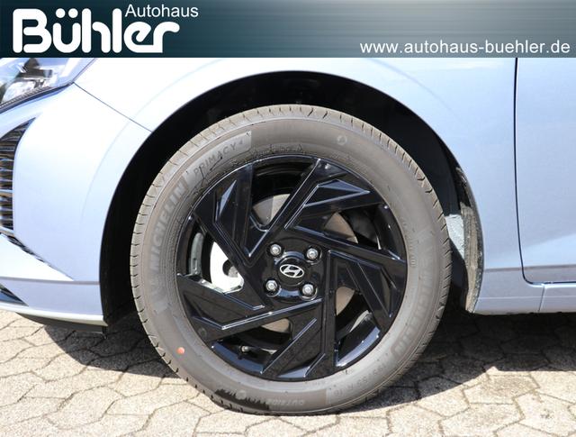 Hyundai i20 1.0 T-GDI DCT-Automatik Blackline - Meta Blue Mineraleffekt