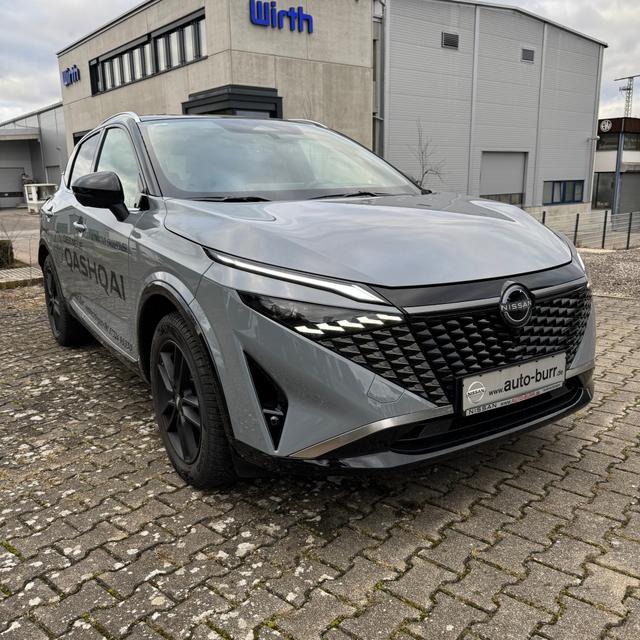 Nissan Qashqai Tekna+ 1.3 DIG-T MHEV Massagesitze 