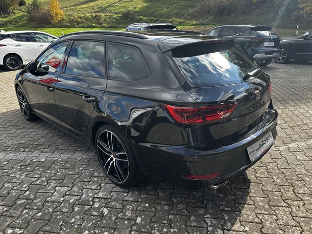 Seat Leon Sportstourer ST 2.0 TSI Cupra 4Drive OPF DSG 