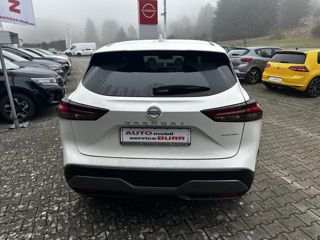 Nissan Qashqai 1.3 DIG-T 117 kW N-Connecta AHK 