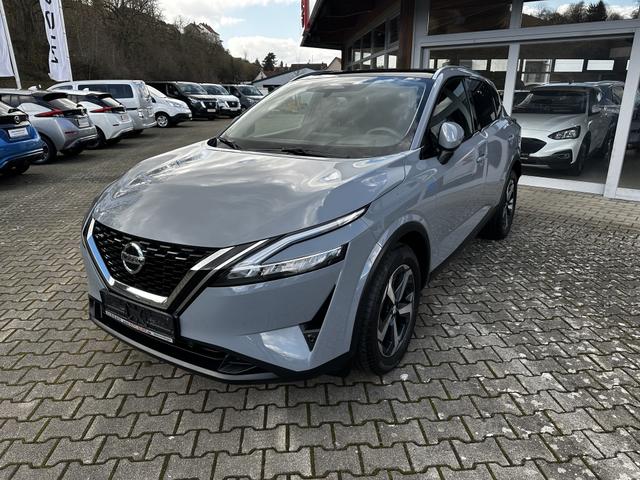 Nissan Qashqai 1.3 DIG-T Premier Limited Edition AHK 