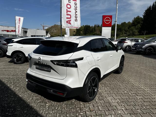 Nissan Qashqai 1.3 DIG-T MHEV Tekna 4x4 Bose Pano Dach 