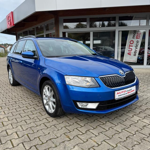 Skoda Octavia Combi 1.4 TSI Ambition/SHZ/AHK/Parksensoren/Klimaaut. 
