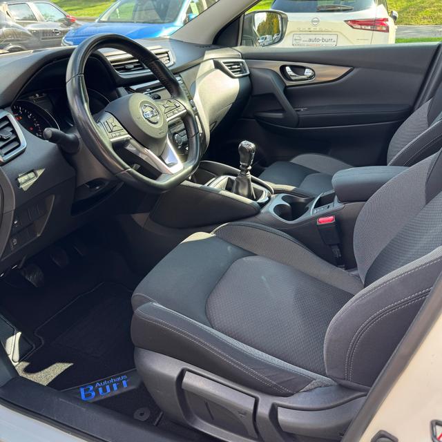 Nissan Qashqai 1.2 N-Connecta/SHZ/360Grad/Pano 