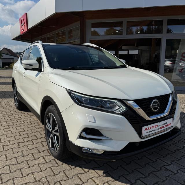 Nissan Qashqai 1.2 N-Connecta/SHZ/360Grad/Pano 