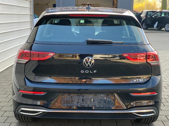 Volkswagen Golf Style 1,5 eTSI 110KW / 150PS DSG 