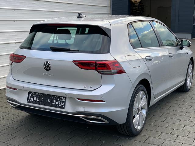 Volkswagen Golf Style 1,5 eTSI 110KW / 150PS DSG 