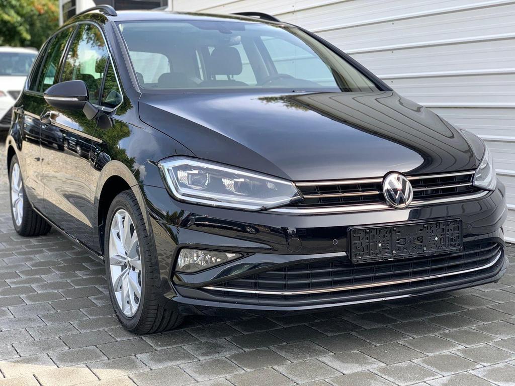 Volkswagen Golf Sportsvan Highline 1.5TSI 96KW / 130PS günstiger kaufen | EU-Neuwagen