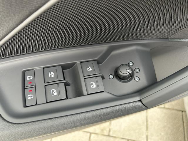 Audi A3 35 TFSI S line S-Tronic ACC*Navigation Plus 