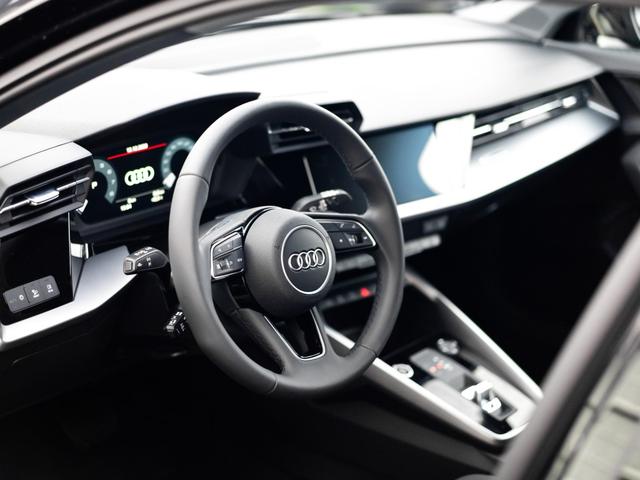 Audi A3 Sportback 35 TFSI Sline S-Tronic ACC*Navi*LED 
