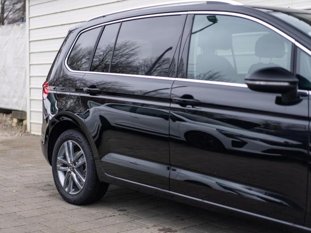 Volkswagen Touran 1.5 TSI 7DSG *AHK*Navi*Kamera*LED 