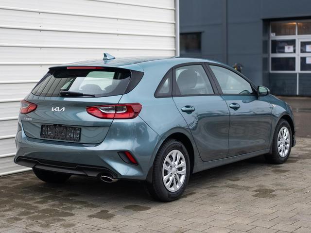 Kia Ceed cee'd / 1.5 T-GDi 7DCT *Kamera*SHZ 