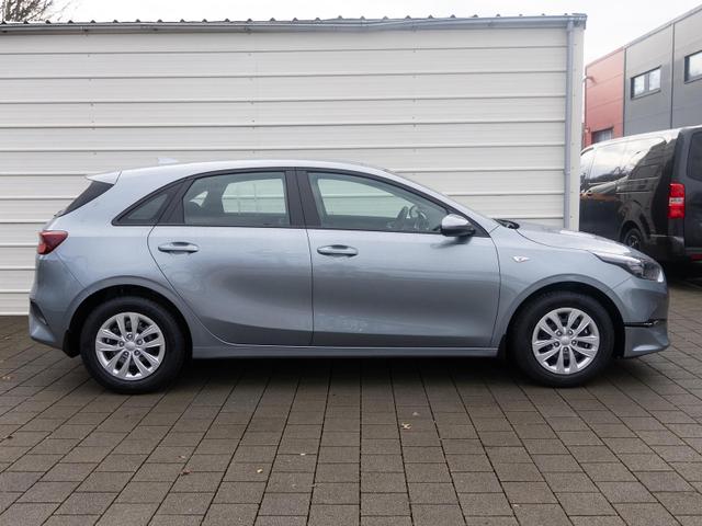 Kia Ceed cee'd / 1.5 T-GDi 7DCT *Kamera*SHZ 