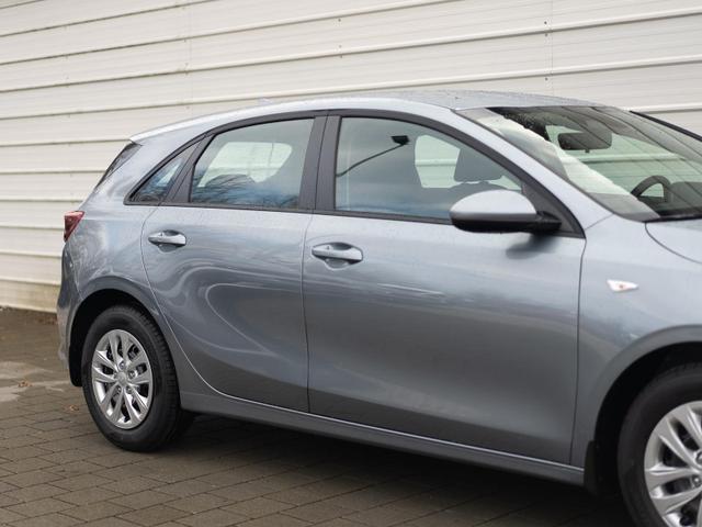 Kia Ceed cee'd / 1.5 T-GDi 7DCT *Kamera*SHZ 