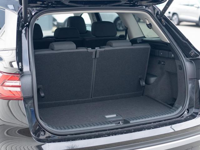 Kodiaq Selection 2.0 TDI 4x4 7-Sitzer *PANO*AHK*360°*ACC 
