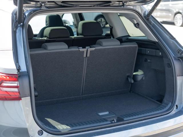 Skoda Kodiaq Selection 2.0 TDI 4x4 7-Sitzer *PANO*AHK*360°*ACC 