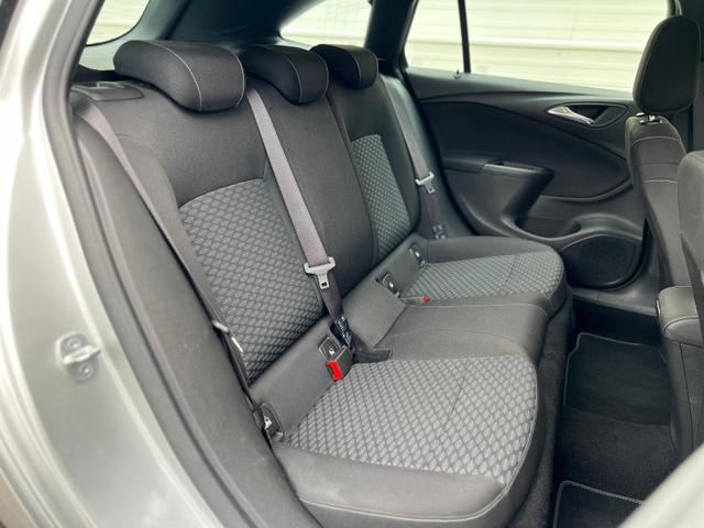 Opel Astra Sports Tourer Kombi Business *Winterpaket*Kamera 