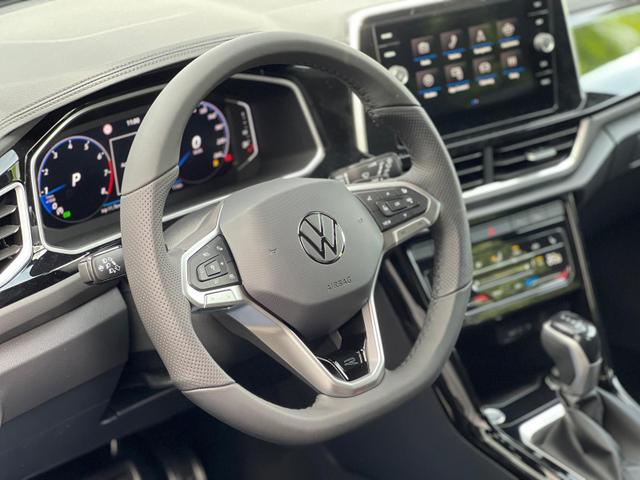 Volkswagen T-Roc R-Line 2.0 TSI DSG7 4 Motion AHK*EasyOpen*19"*IQ.DRIVE*Android Auto*Kamera 