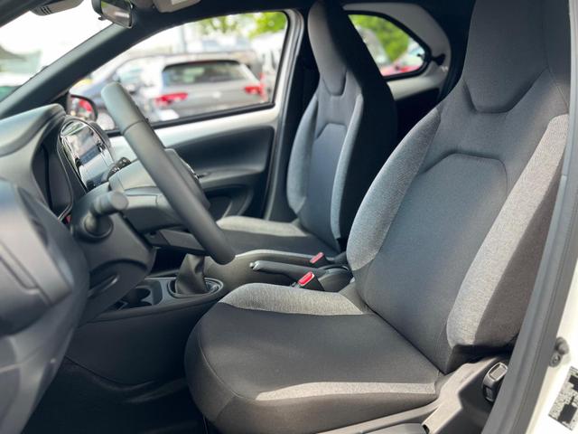 Aygo X Active 1.0L Android Auto*SHZ*Kamera*LED*KlimaAT* 