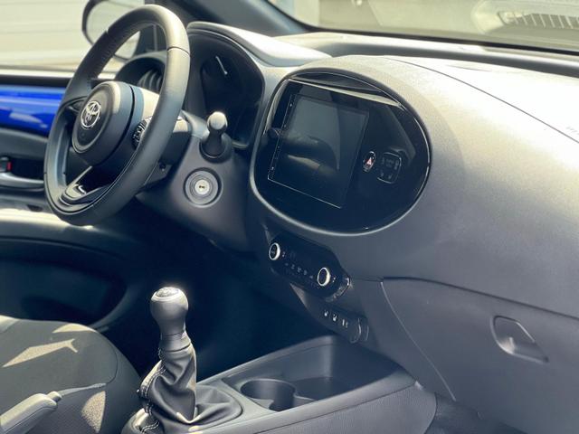 Aygo X Active 1.0L Android Auto*SHZ*Kamera*LED*KlimaAT* 