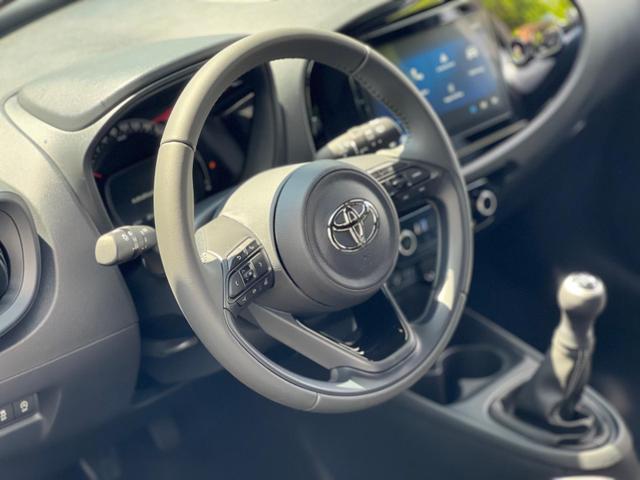 Aygo X Active 1.0L Android Auto*SHZ*Kamera*LED*KlimaAT* 