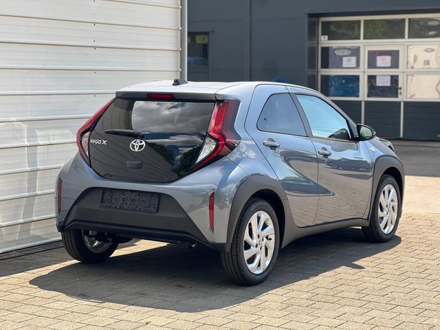 Aygo X Active 1.0L Android Auto*SHZ*Kamera*LED*KlimaAT* 