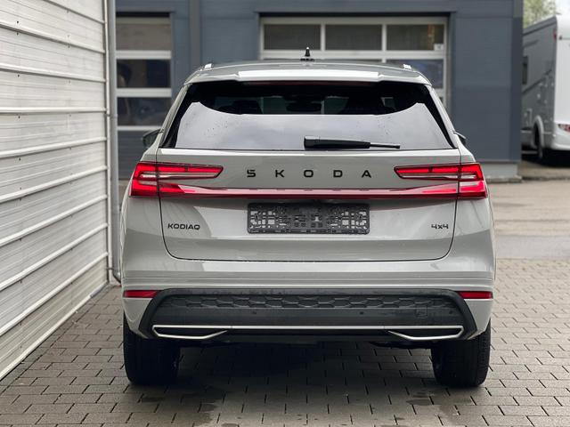 Kodiaq Sportline 2.0 TDI DSG 4x4 *7-Sitzer*AHK*Navi*Matrix*ACC 