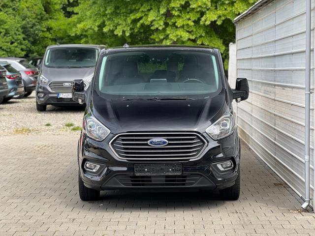 Ford Tourneo Custom - Titanium 2.0 TDCi L1