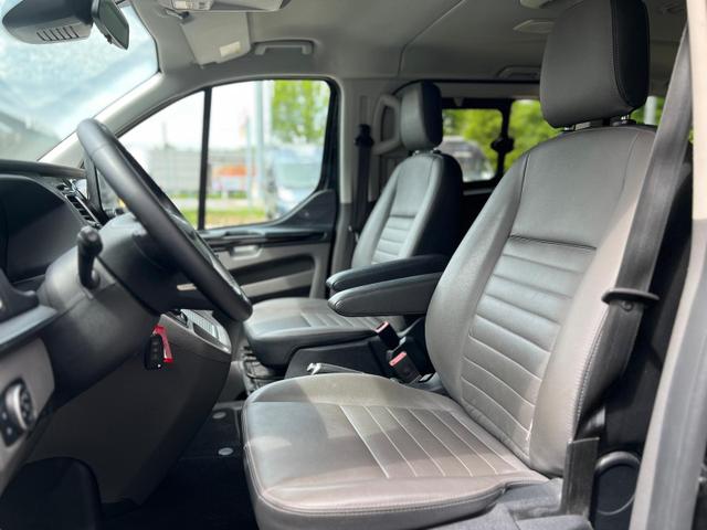 Ford Tourneo Custom Titanium 2.0 TDCi L1 