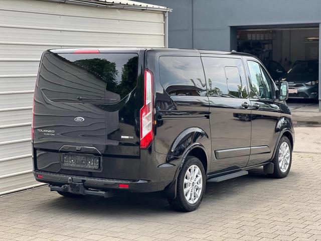 Ford Tourneo Custom Titanium 2.0 TDCi L1 