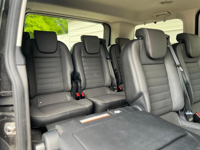 Ford Tourneo Custom Titanium 2.0 TDCi L1 