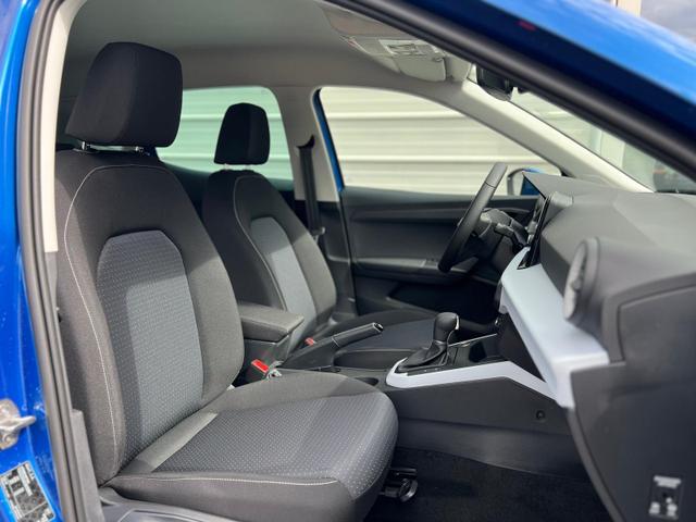 Seat Arona 40th Anniversary 1.0 TSI DSG AHK*Android Auto*SHZ*Kamera*Klimaauto*Keyless* 