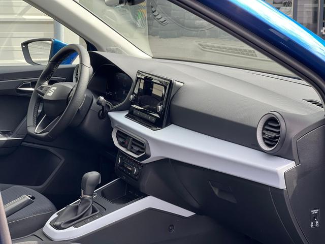 Seat Arona 40th Anniversary 1.0 TSI DSG AHK*Android Auto*SHZ*Kamera*Klimaauto*Keyless* 