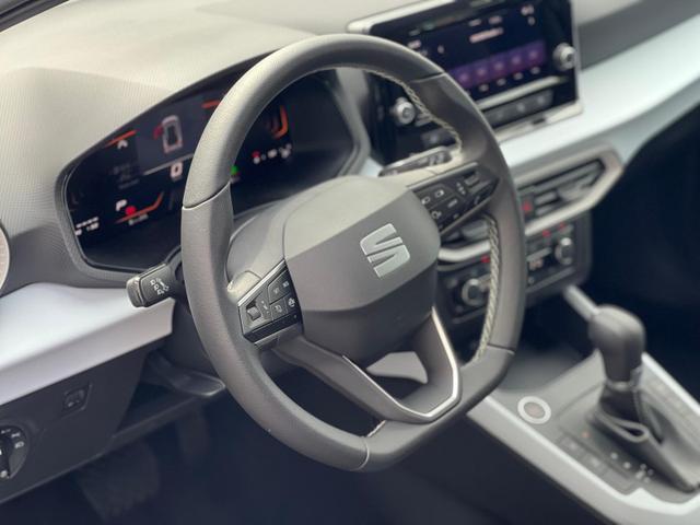 Seat Arona 40th Anniversary 1.0 TSI DSG AHK*Android Auto*SHZ*Kamera*Klimaauto*Keyless* 