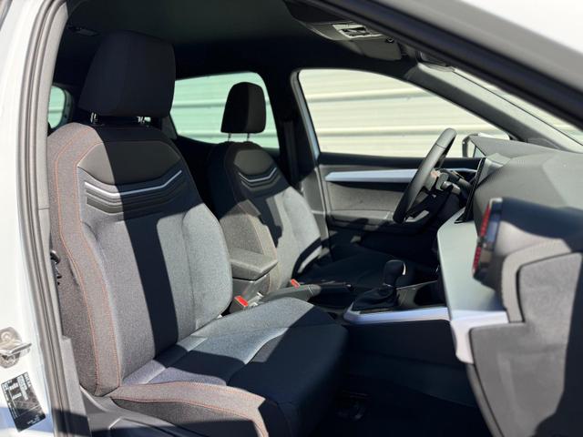 Seat Arona FR Edition 1.5 TSI DSG AHK*NAVI*SHZ*ACC*Kamera*Klimaauto*Keyless*17" 