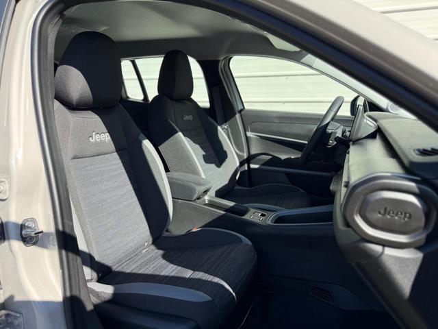 Jeep Avenger Longitude 1.2 e-HYBRID DCT Android Auto*SHZ*PDC*Klima*LED 
