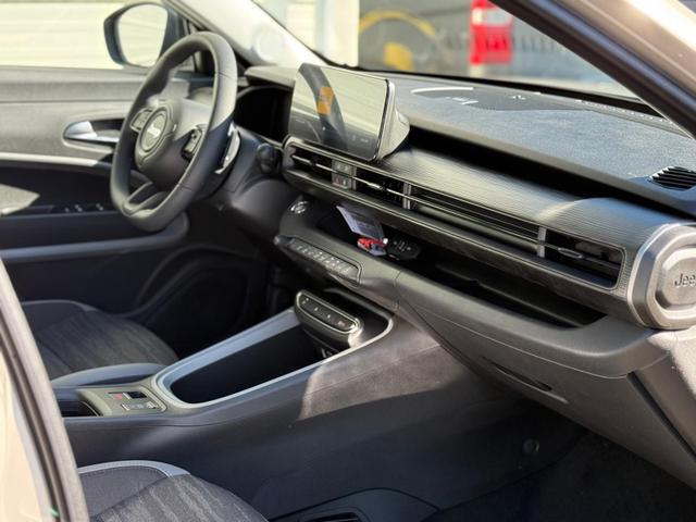 Jeep Avenger Longitude 1.2 e-HYBRID DCT Android Auto*SHZ*PDC*Klima*LED 