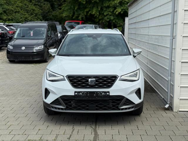 Seat Arona - FR Edition 1.5 TSI DSG NAVI*SHZ*Kamera*Klimaauto*Keyless*17