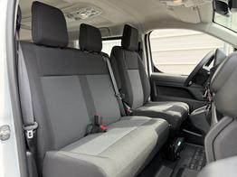 Citroën Jumpy Kombi L3 2.0 BlueHDi 180 AT8 9-Sitzer *LED*PDC*NSW* 