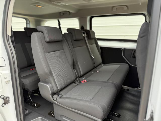 Jumpy Kombi L3 2.0 BlueHDi 180 AT8 9-Sitzer *LED*PDC*NSW* 