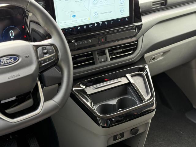Ford Tourneo Custom Titanium 320 L2 170 A8 *Standhzg.*ACC*Kamera 