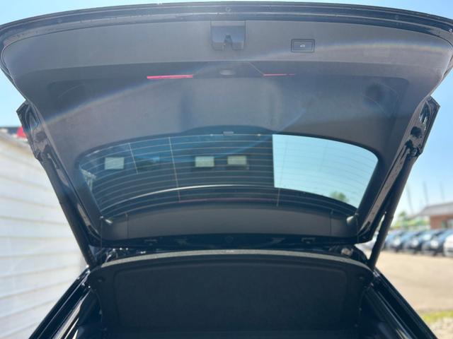 Volkswagen T-Roc Dark Line 1.5 TSI DSG *AHK*NAVI*Matrix* EasyOpen*SHZ* 