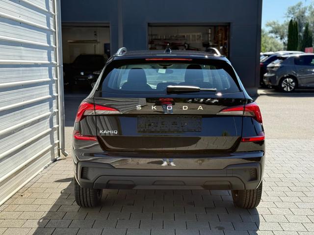 Skoda Kamiq Essence 1.0 TSI DSG *AHK*SHZ*LED 